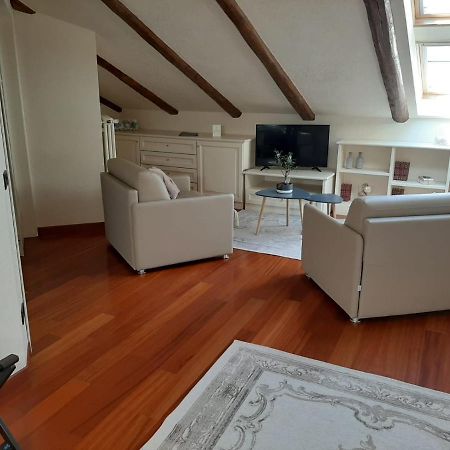 Relais Juliette Hotel La Morra Luaran gambar